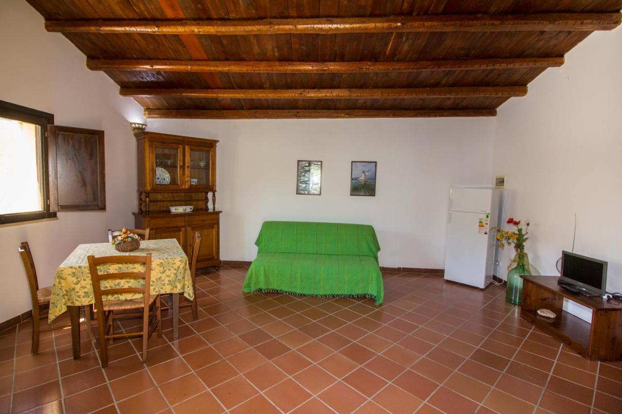 Agriturismo Tarantola Villa Alcamo Esterno foto